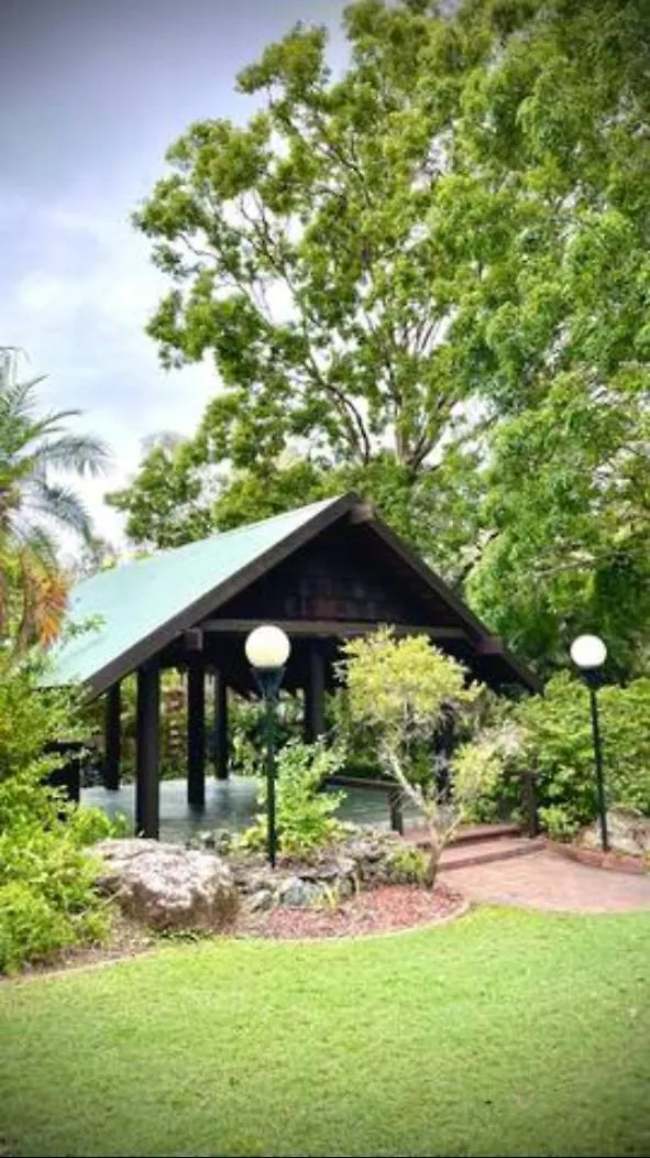 Spacious Hideaway Retreat, Brookfield, בריסביין