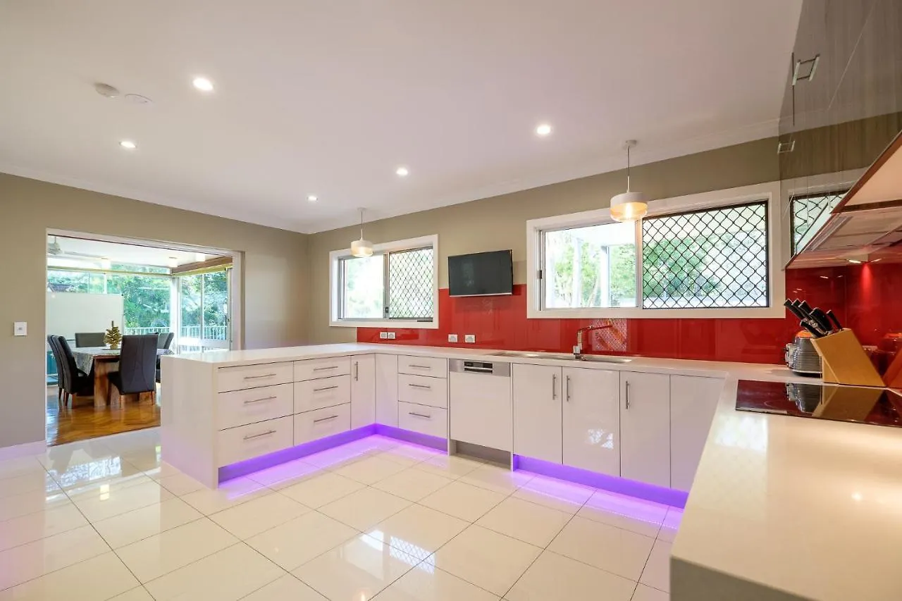 Spacious Hideaway Retreat, Brookfield, בריסביין 0*,  אוסטרליה