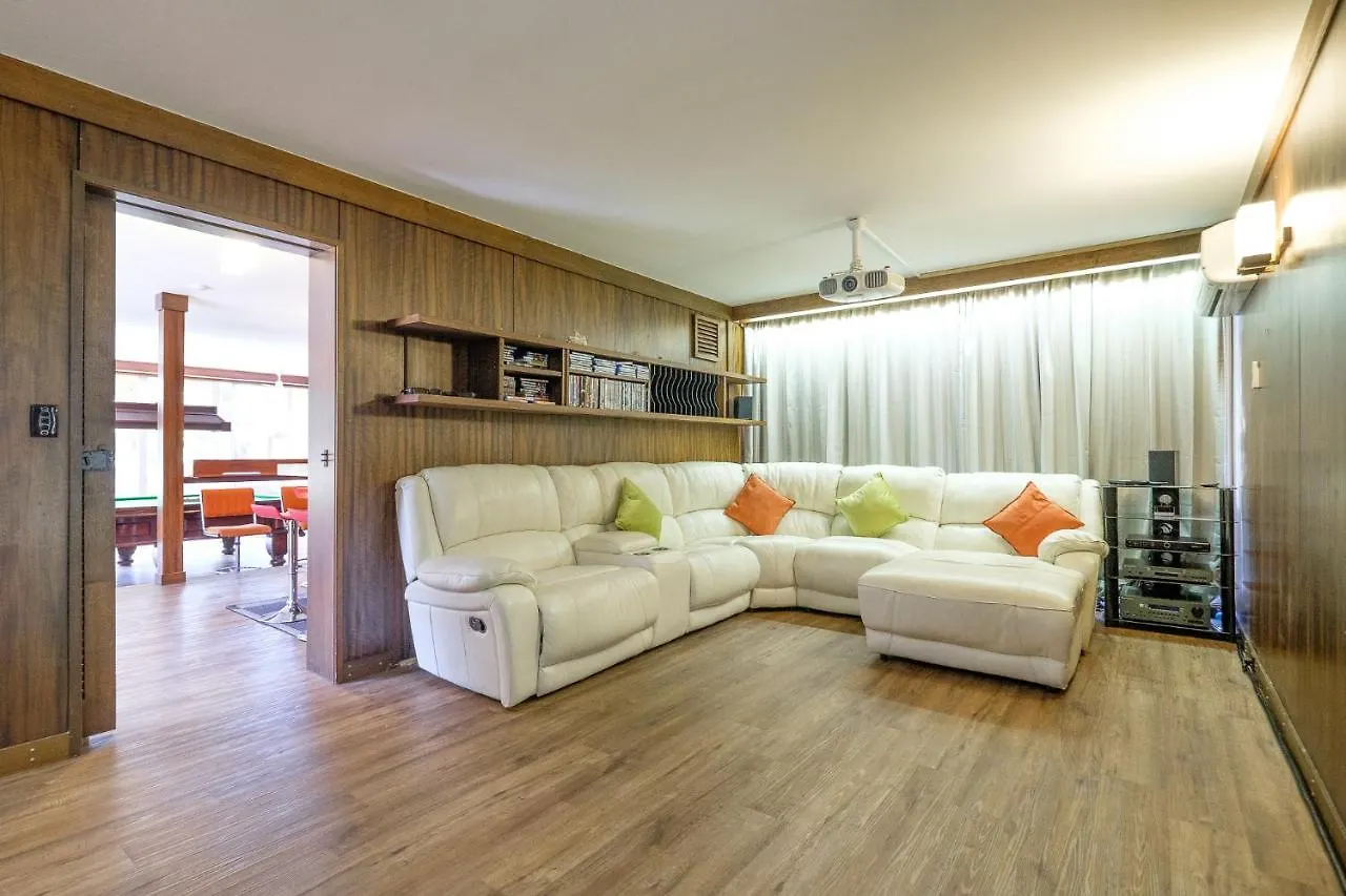 Spacious Hideaway Retreat, Brookfield, בריסביין אוסטרליה